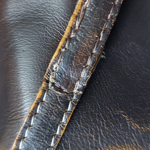 Patricia Nash Women's Leather Distressed Crossbody Bag - Picture 14 of 16